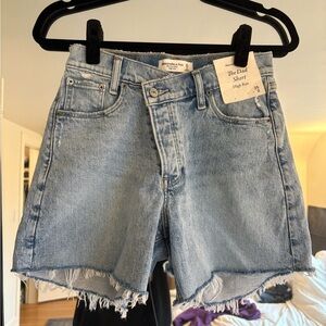 A&F High Rise Dad Short